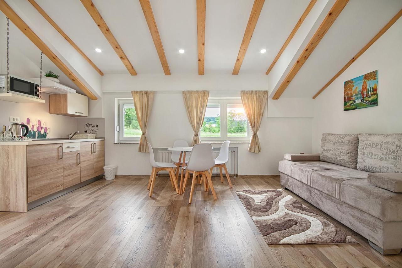 Studio Apartments Kaya Čatrnja Eksteriør billede